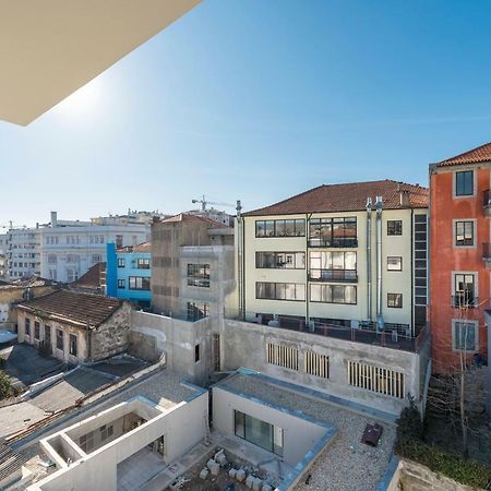 Bright Downtown Apartment Porto Exterior photo